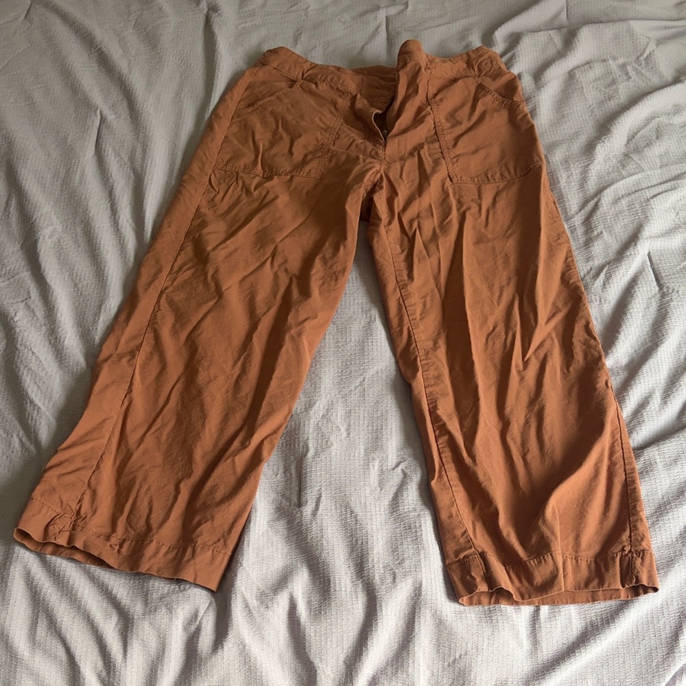 Nicole Miller Women's Pants in Tan